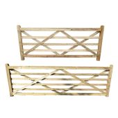 Heavy Bottom Rail Wooden Gate
