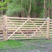 10 Rail Wooden Deer Gate