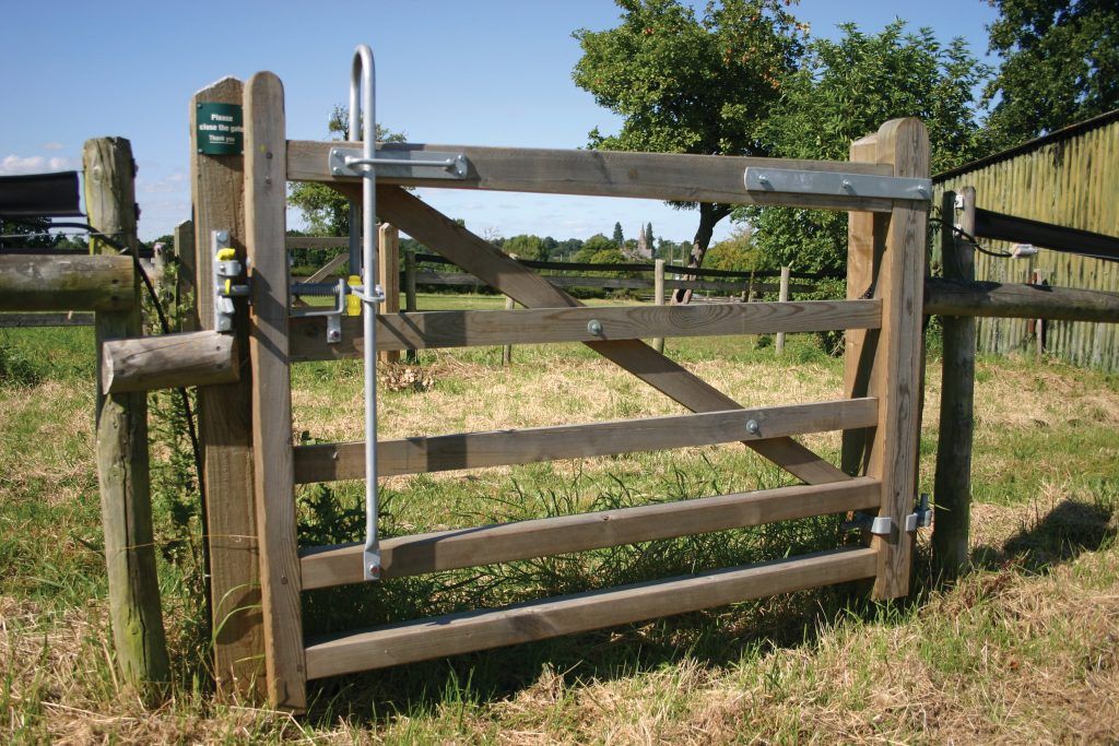 Henley Bridle Gate